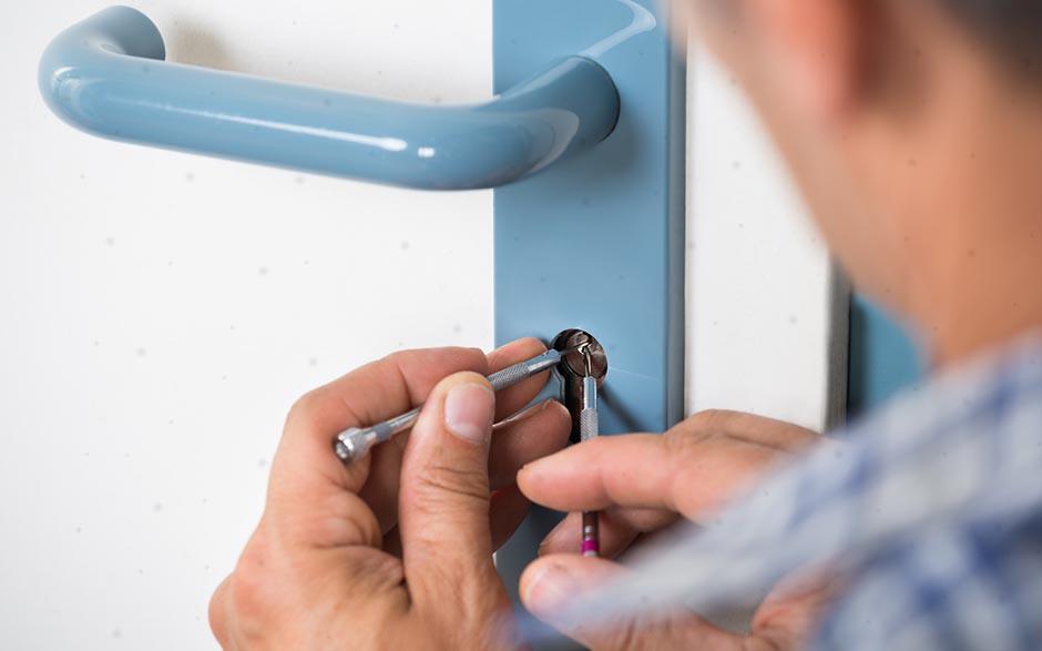 professionnel serrurier dépannage Jouy-en-Josas
